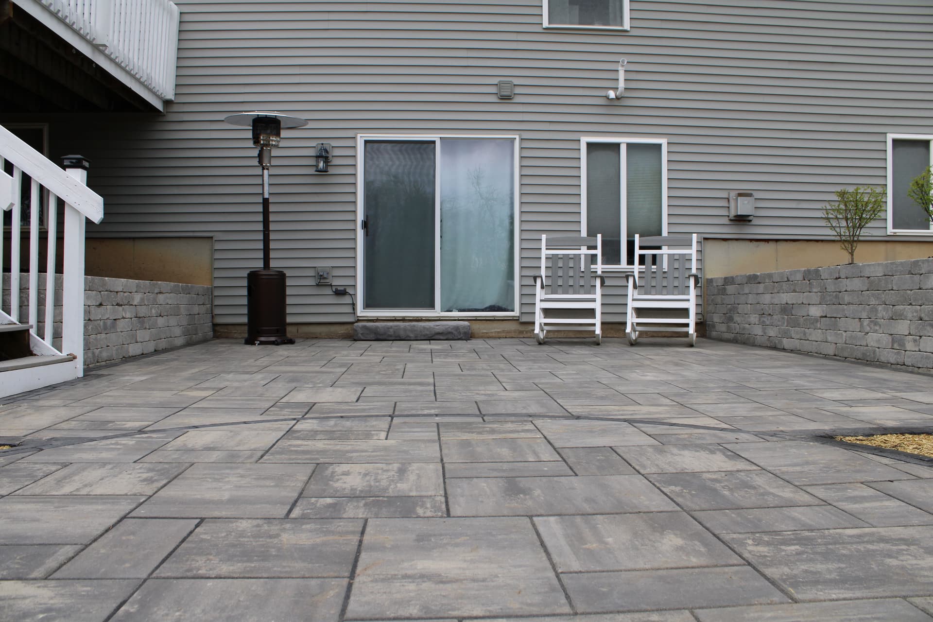 Gallery photos for Beacon Hill Paver Patio : Image #7