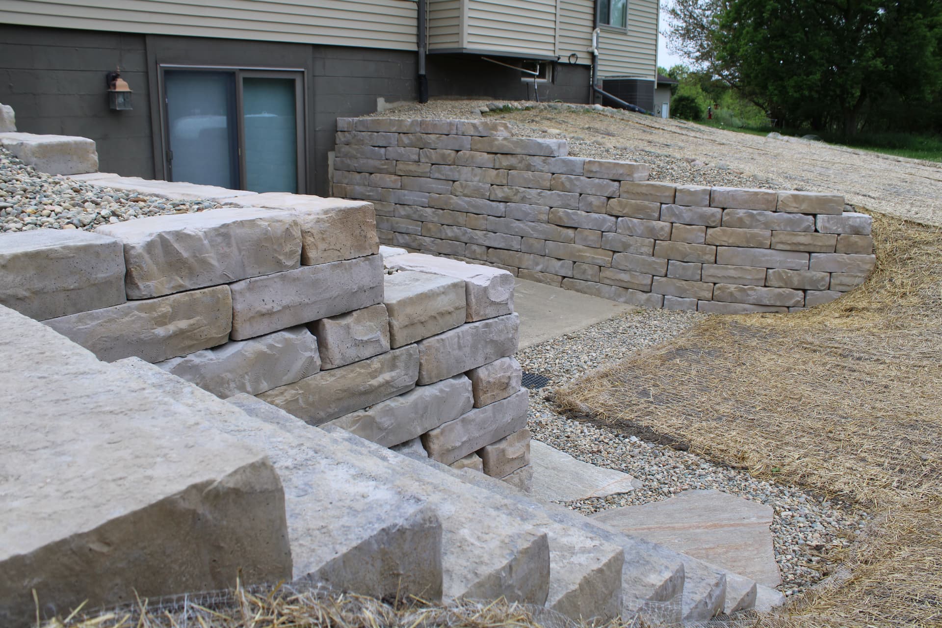 Gallery photos for Kodah Retaining Walls Charlotte, MI: Image #9