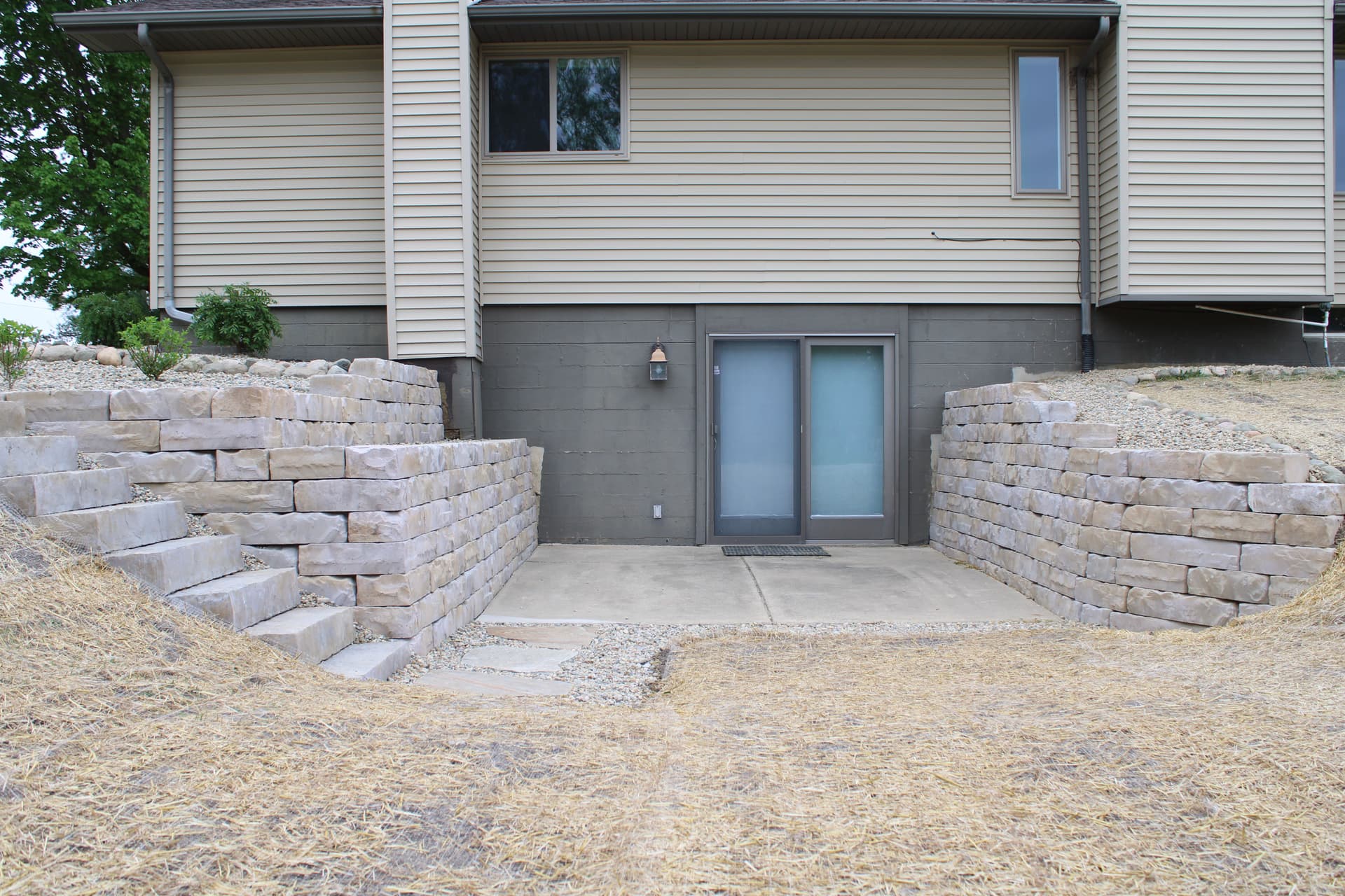 Gallery photos for Kodah Retaining Walls Charlotte, MI: Image #10