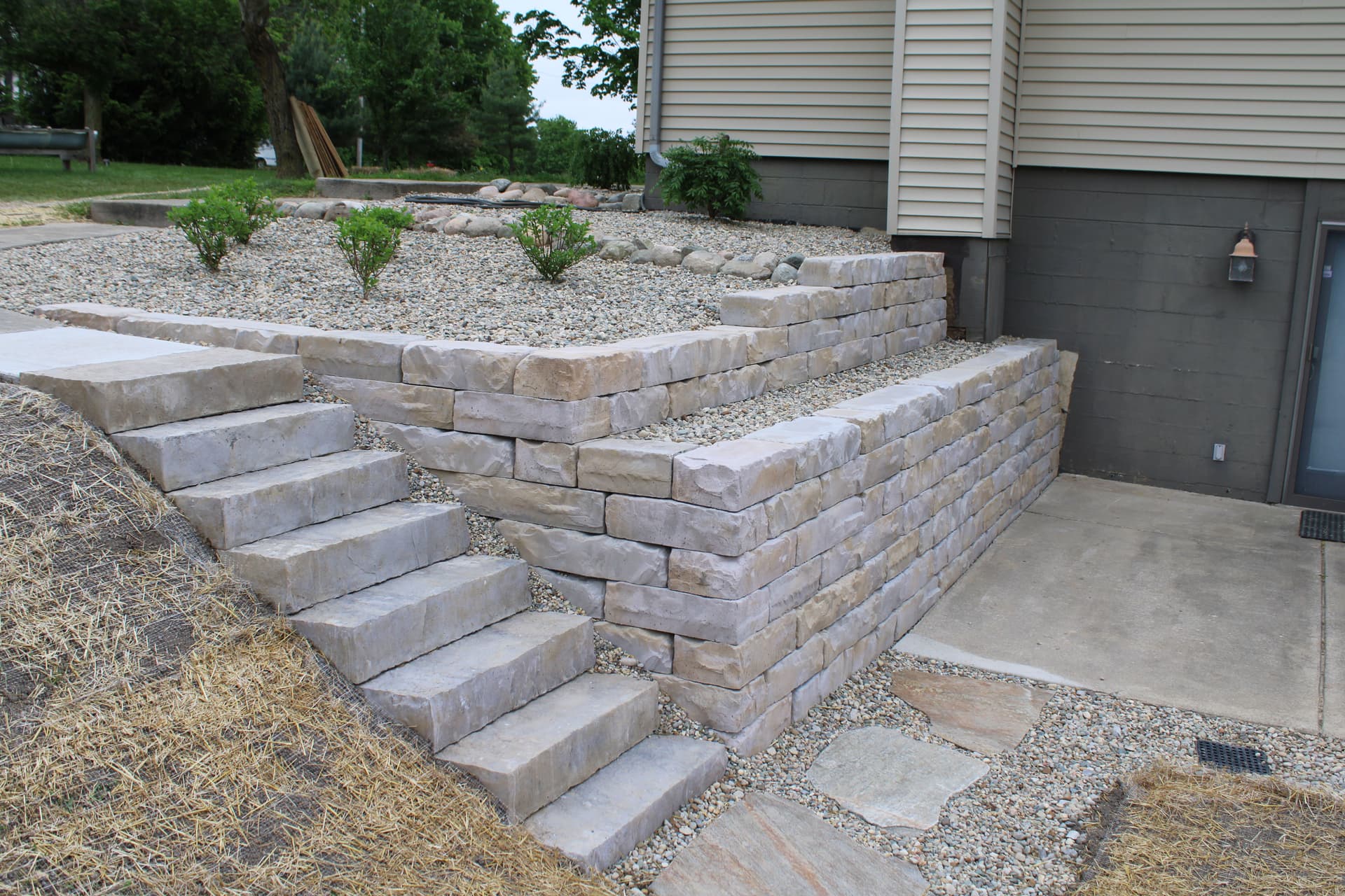 Gallery photos for Kodah Retaining Walls Charlotte, MI: Image #15